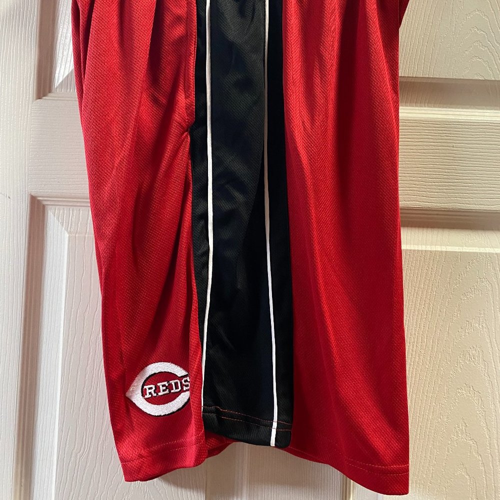 Cincinnati Reds MLB Genuine Merchandise Red & Black Mesh Shorts Big & Tall Sizes